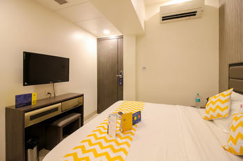 מומביי Hotel Kalpana Elite מראה חיצוני תמונה