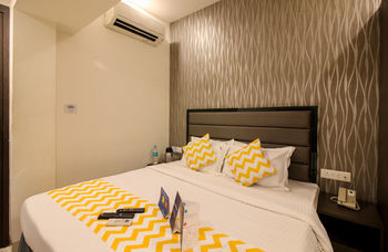 מומביי Hotel Kalpana Elite מראה חיצוני תמונה